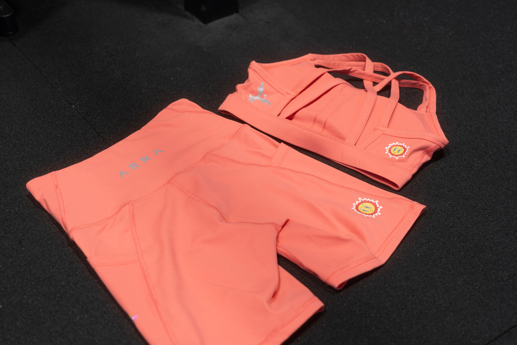 Alto Performa Shorts (Mujer)