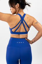 Alto Performa Shorts (Mujer)